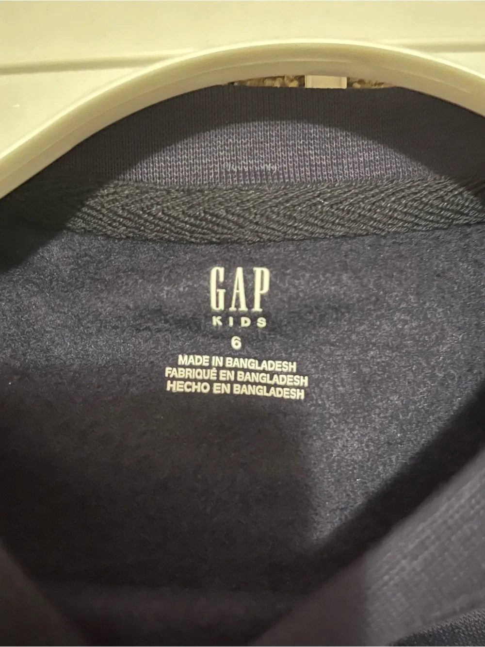 GAP Navy Crewneck Sweatshirt and shorts